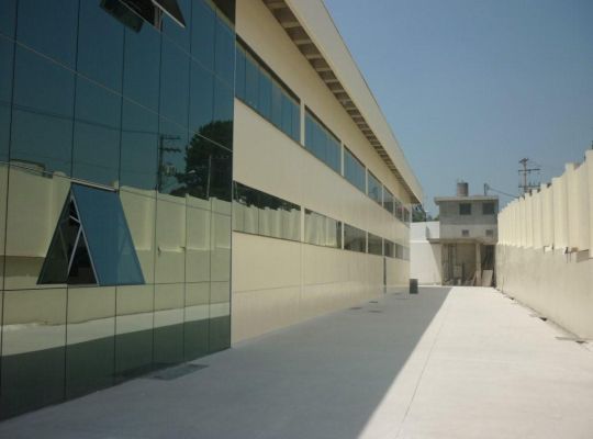 Fachada em Concreto com Proteção